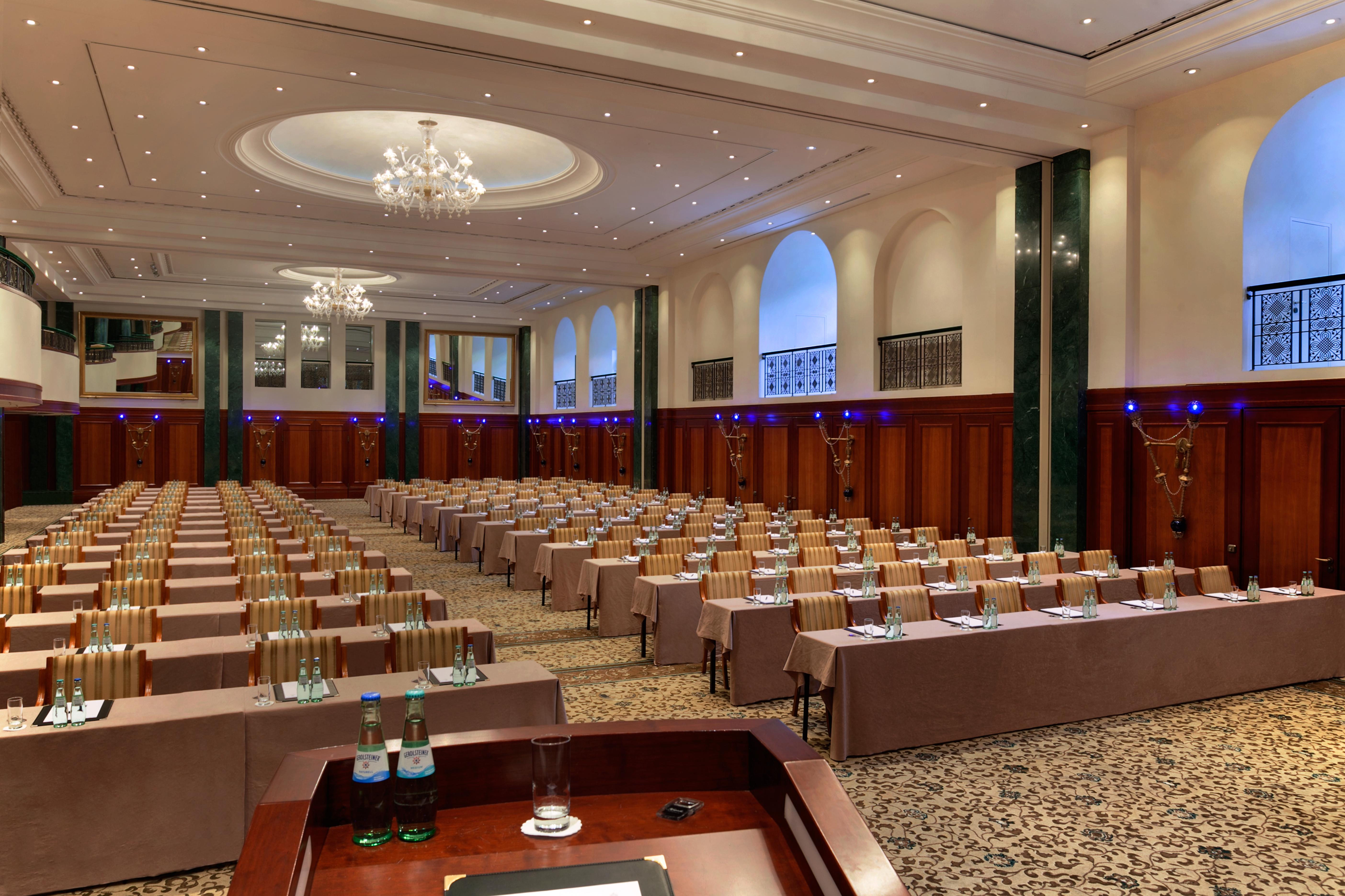 Hotel Adlon Kempinski Berlin — Photos 1